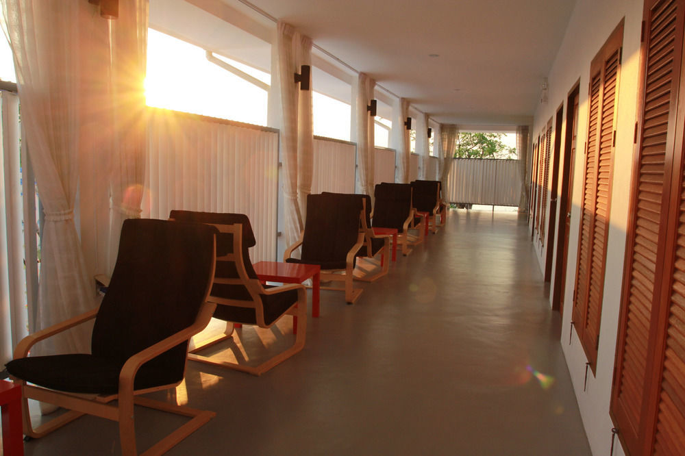 Barefeet Naturist Resort (Adults Only) Bangkok Exterior foto